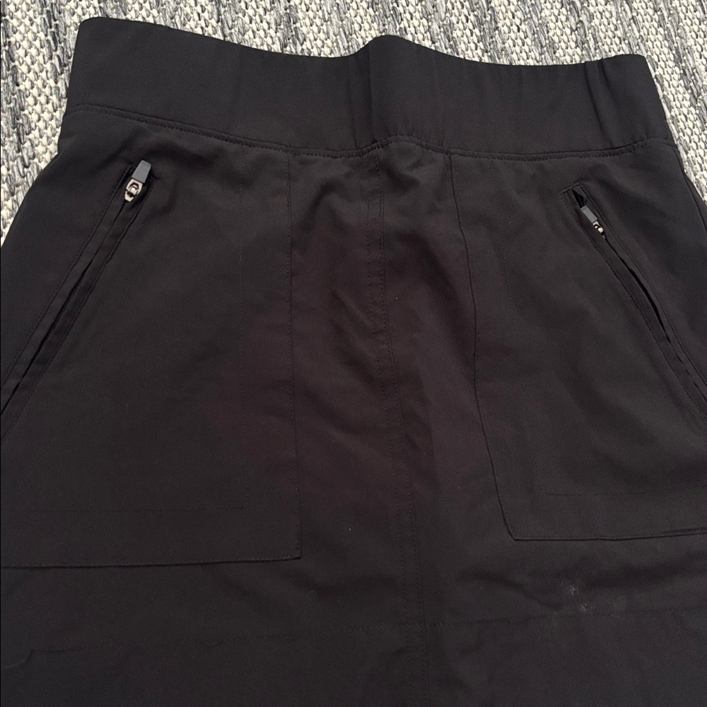 Black Mini Skort with Zipper Pockets - Picture 2 of 6